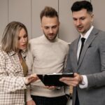 how to choose a broker as a real estate agent