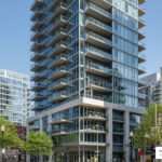 what is the difference between a condo and an apartment