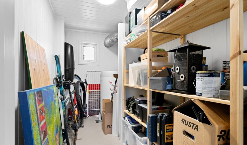 does renters insurance cover storage units