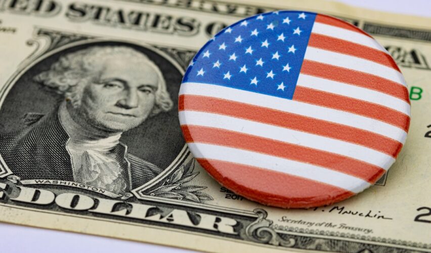 federal employee pay raise 2025